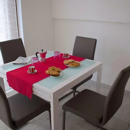 Purple Flower Suite Apartment Cala Gonone Exterior foto